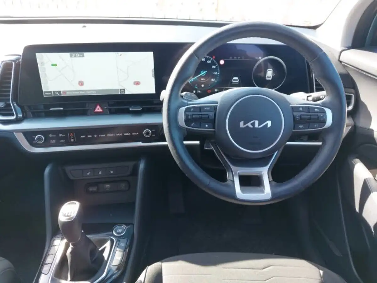 2023-kia-sportage-16-t-gdi-3-148bhp-big-6