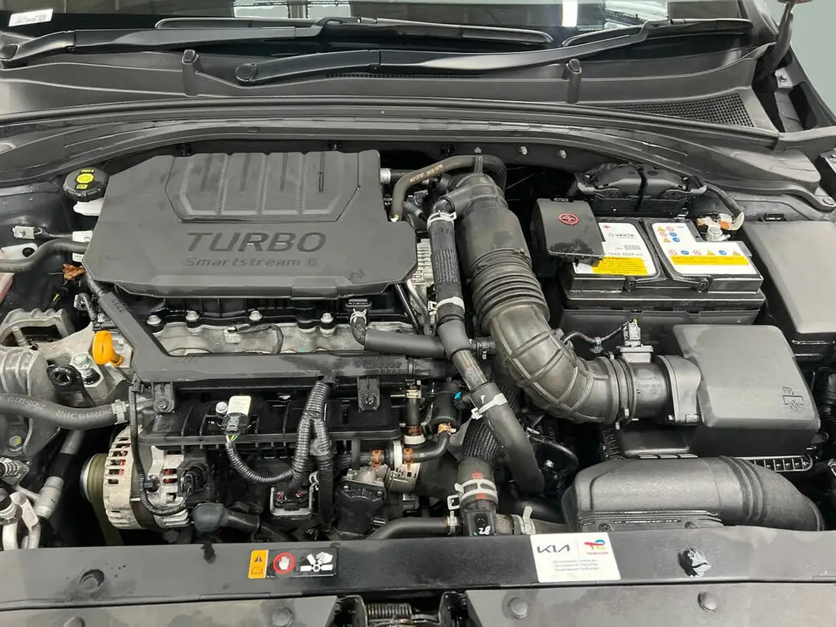 2023-kia-xceed-15-t-gdi-3-158bhp-big-38