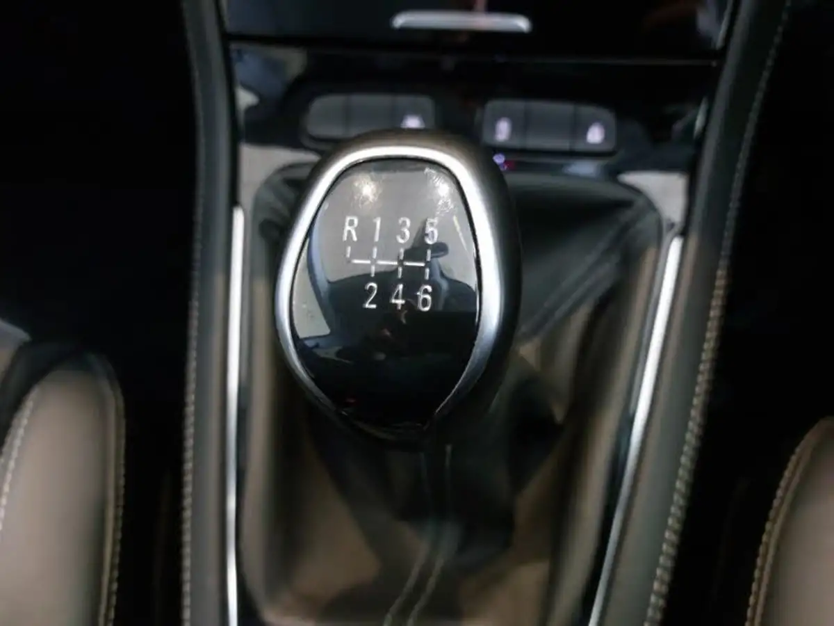 2024-vauxhall-grandland-12-ultimate-130ps-big-16
