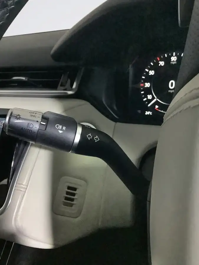 2021-land-rover-range-rover-velar-20-p250-r-dynamic-hse-252ps-big-21
