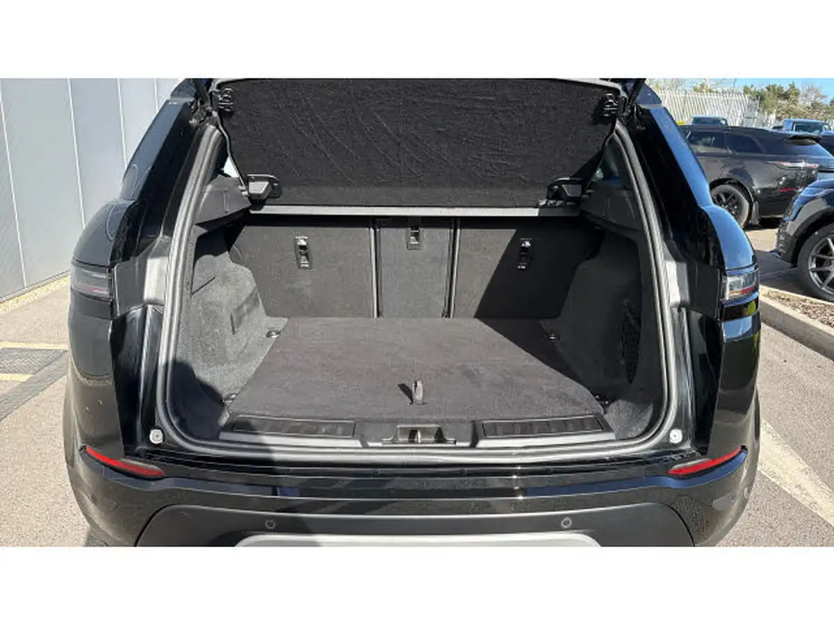 2024-land-rover-range-rover-evoque-15-p300e-s-big-9