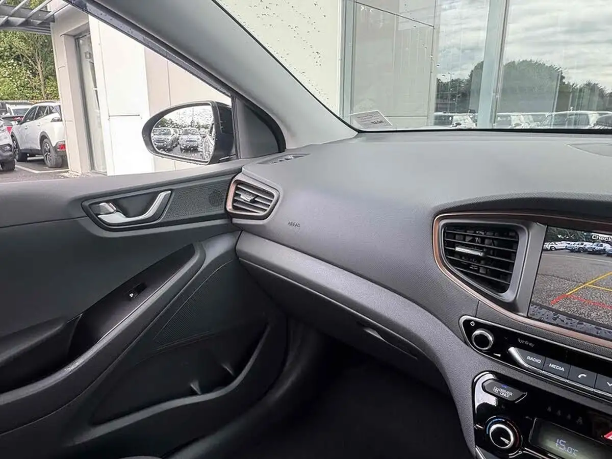 2019-hyundai-ioniq-e-premium-electric-88kw-big-46