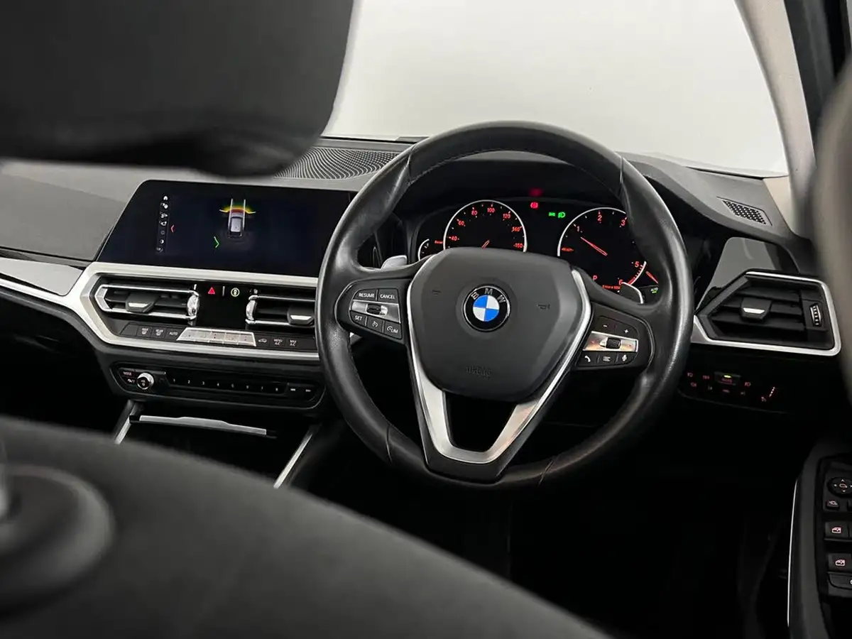 2019-bmw-3-series-20td-320d-xdrive-se-190bhp-saloon-4d-sport-big-22