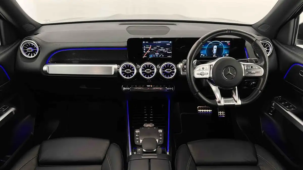 2020-mercedes-benz-glb-class-20-glb35-amg-premium-plus-big-9