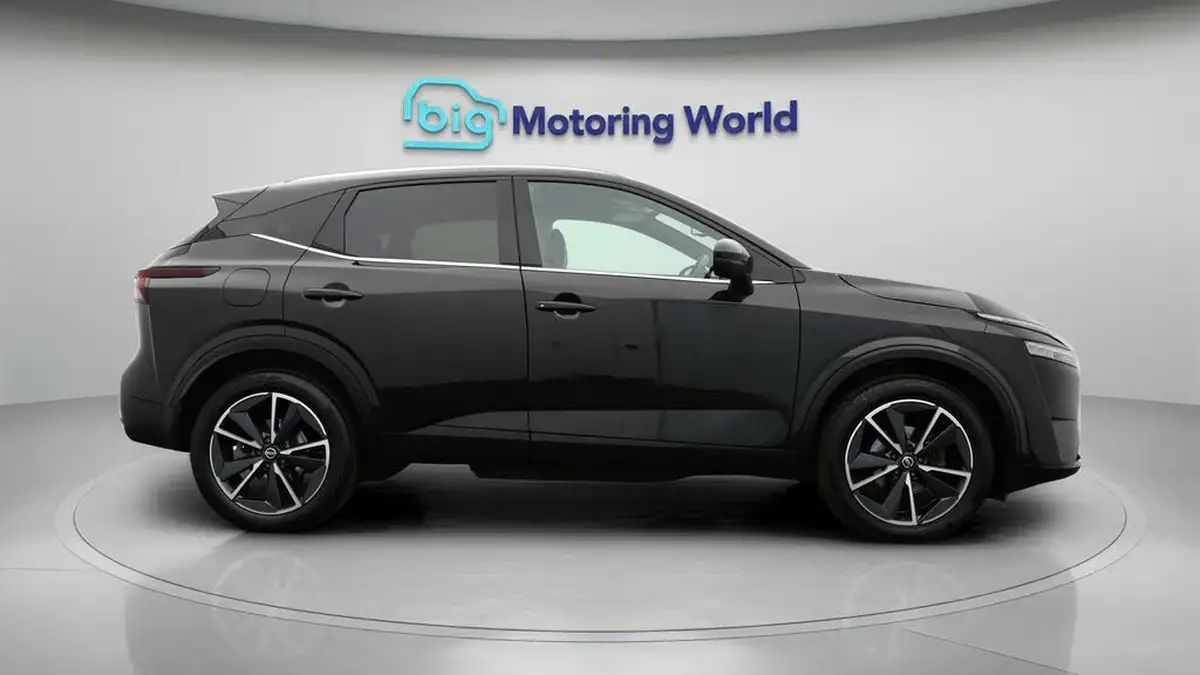 2021-nissan-qashqai-13-dig-t-tekna-140ps-big-8