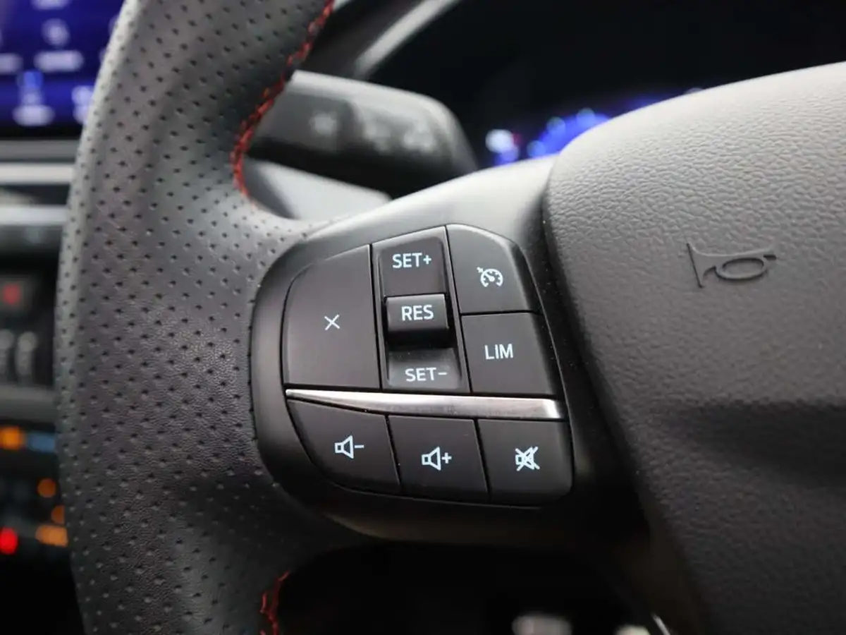 2021-ford-kuga-20-st-line-x-edition-150ps-mhev-big-36