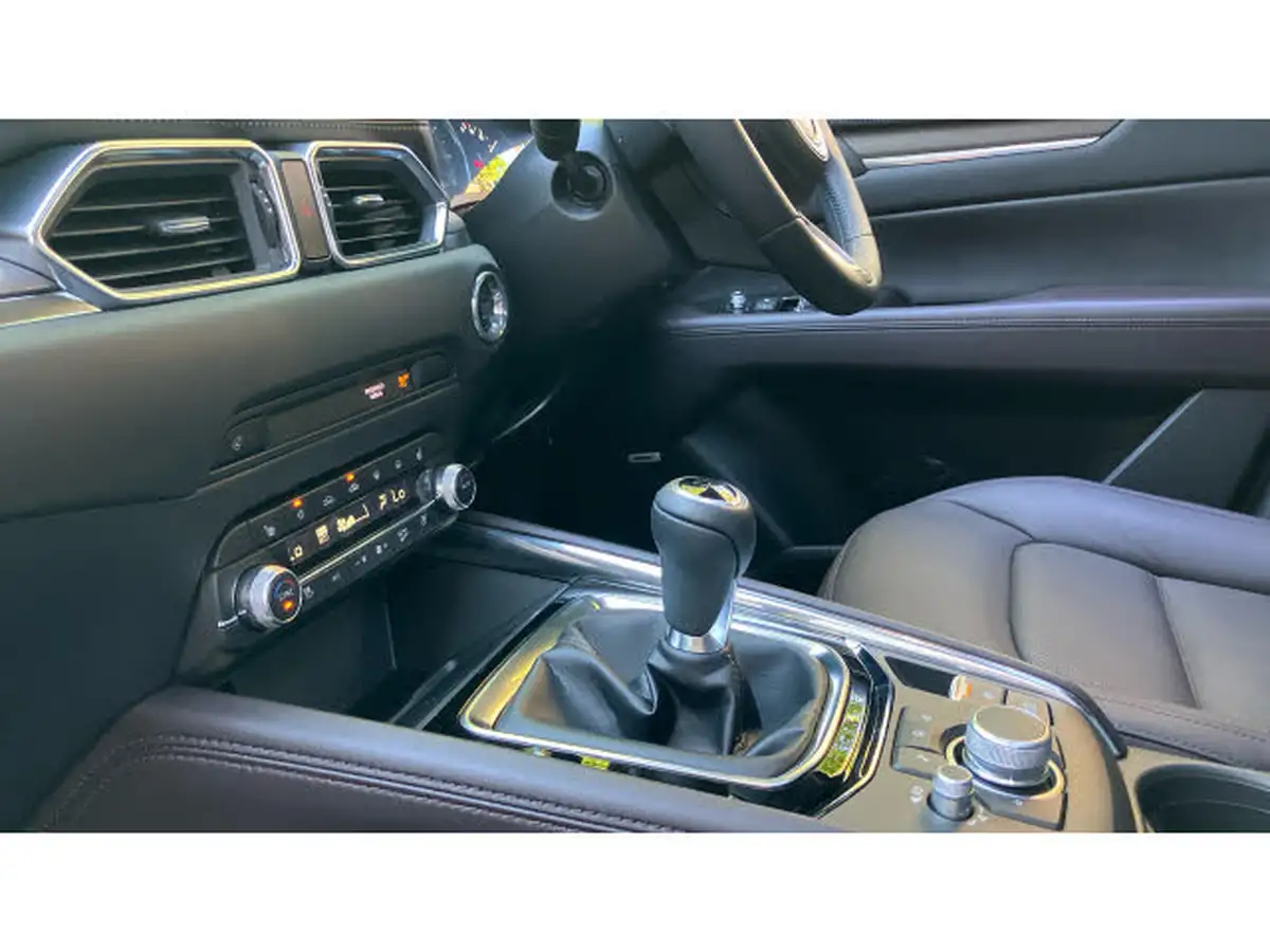 2025-mazda-cx-5-20-takumi-big-12