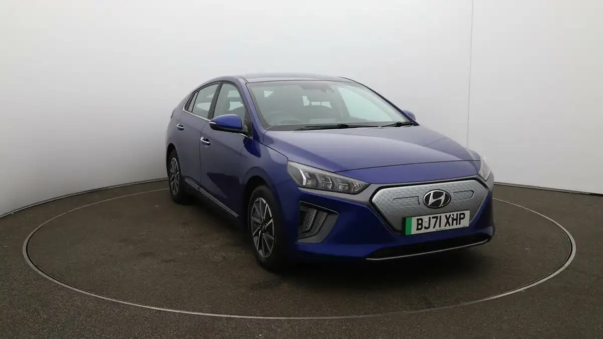 2022-hyundai-ioniq-e-premium-electric-big-41