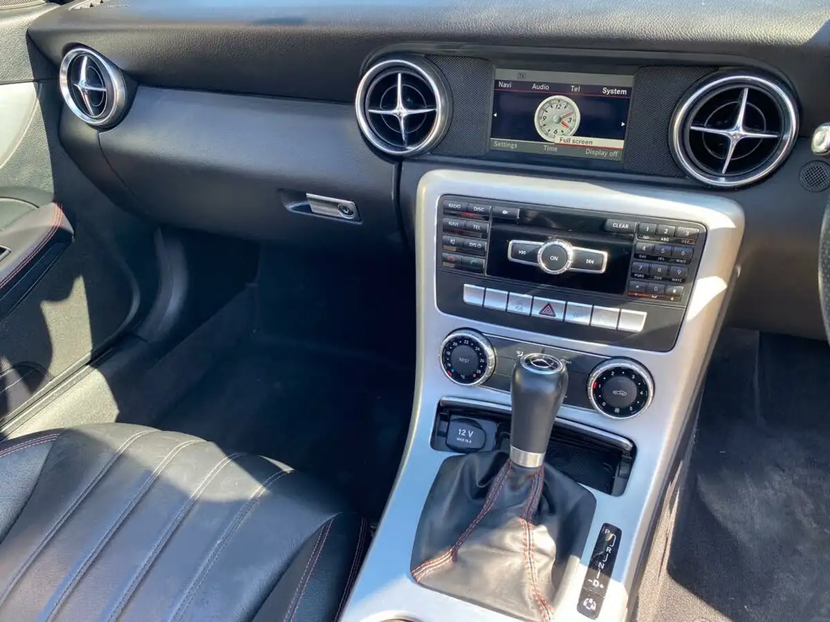 2014-mercedes-benz-slk-21td-slk250-amg-sport-big-38