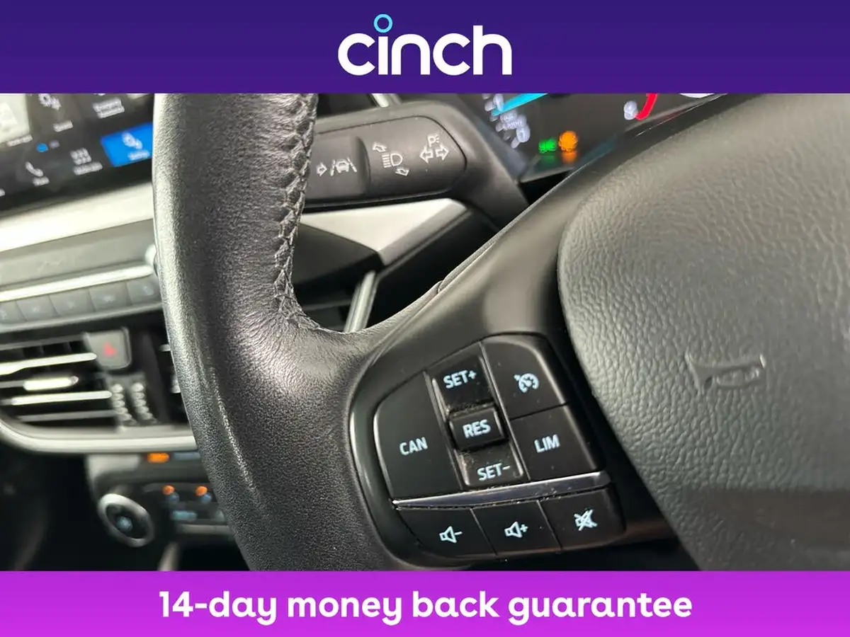 2018-ford-focus-10t-zetec-100ps-hatchback-big-28