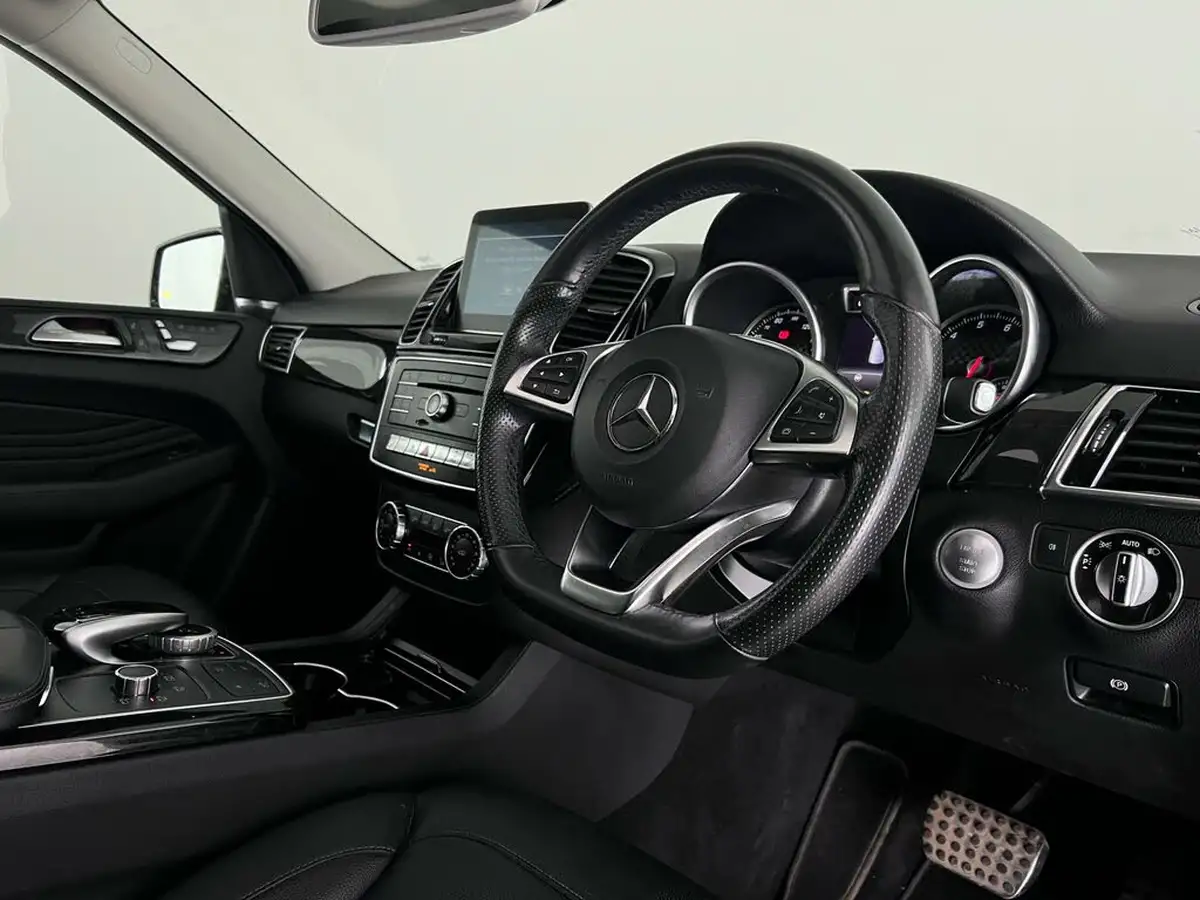 2017-mercedes-benz-gle-class-30-gle43-amg-premium-plus-367bhp-estate-big-15