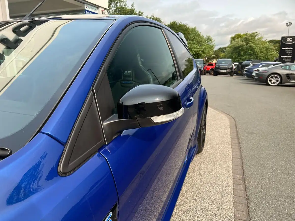 2010-ford-focus-25-rs-big-55