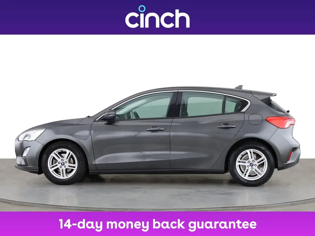 2018-ford-focus-10t-zetec-100ps-hatchback-big-4