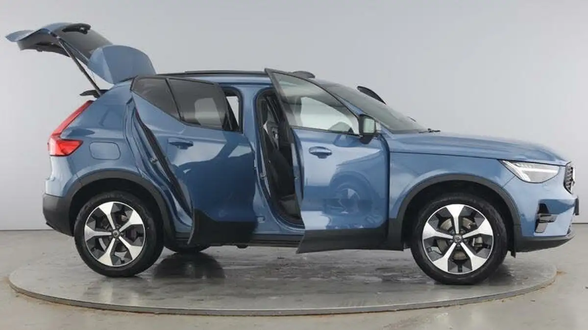 2023-volvo-xc40-20-b4-ultimate-big-9