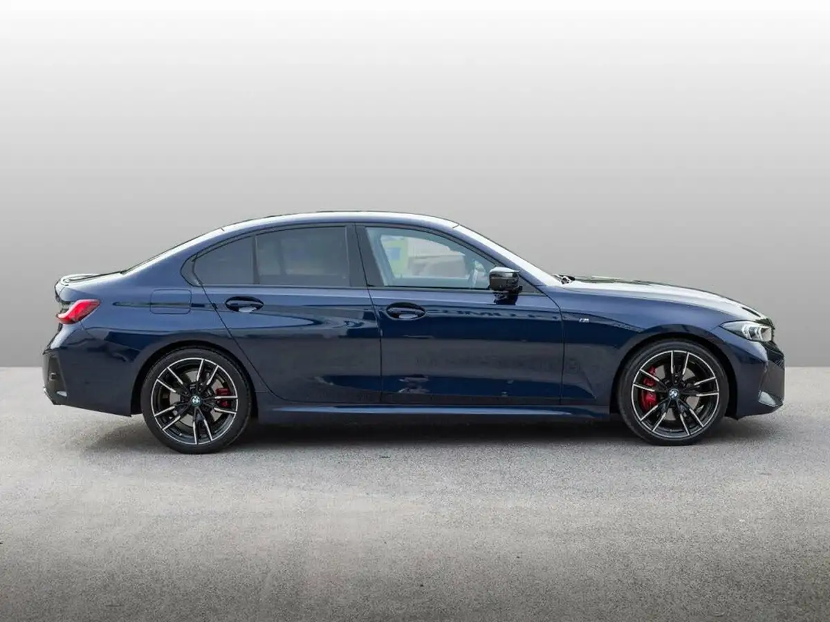 2022-bmw-3-series-30td-m340d-xdrive-saloon-4d-big-11