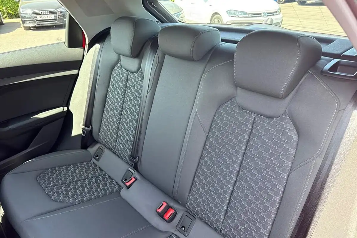 2022-audi-a1-10-25-tfsi-sport-big-18