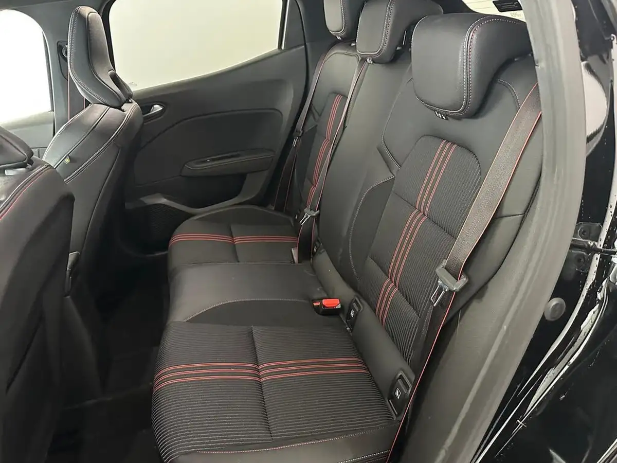 2021-renault-clio-10-tce-rs-line-90ps-big-8