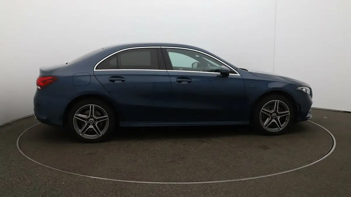 2021-mercedes-benz-a-class-13-a250e-amg-line-saloon-4d-big-49