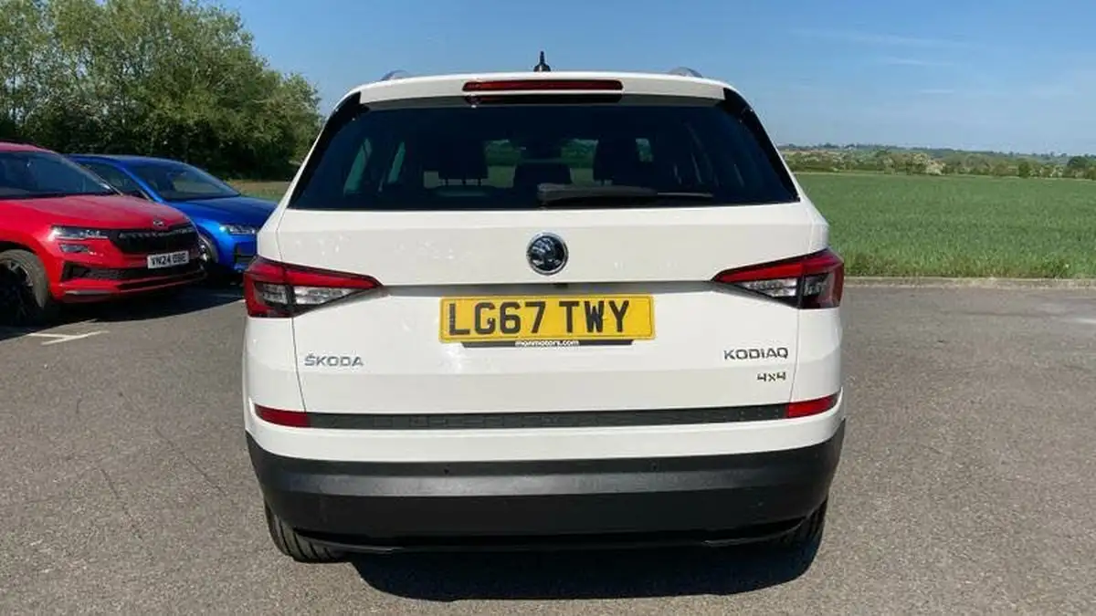 2017-skoda-kodiaq-14-tsi-edition-4x4-7-seat-ss-dsg-big-9