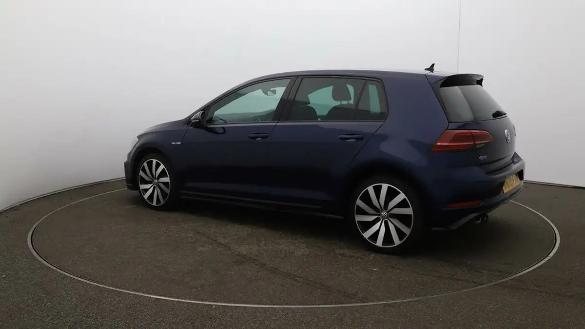 2020-volkswagen-golf-14-tsi-gte-advance-big-36