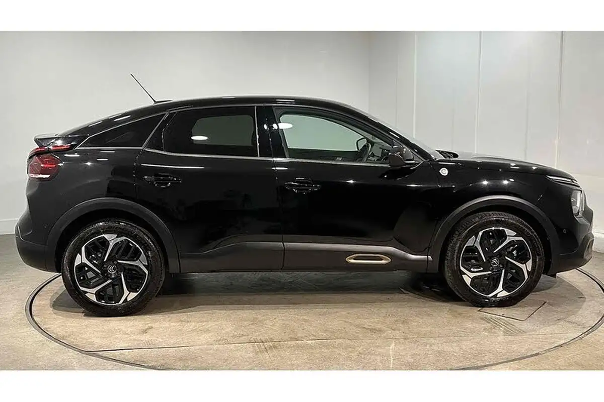 2022-citroen-c4-12-puretech-c-series-edition-big-4
