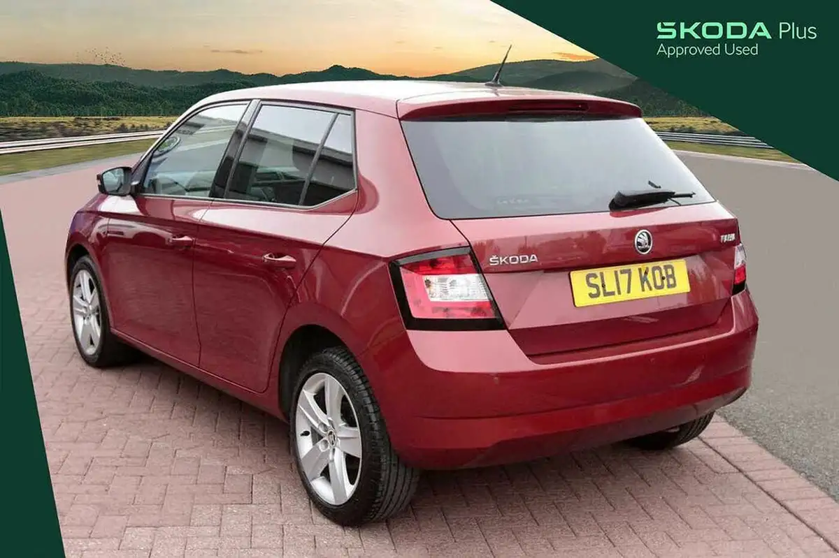 2017-skoda-fabia-12-tsi-se-l-90ps-hatchback-big-2