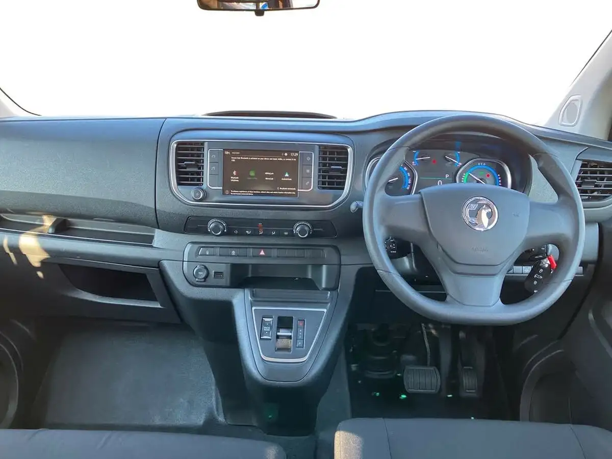 2023-vauxhall-vivaro-life-e-combi-l-big-9