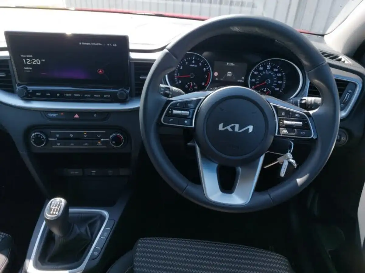 2024-kia-xceed-15-t-gdi-2-138bhp-big-6