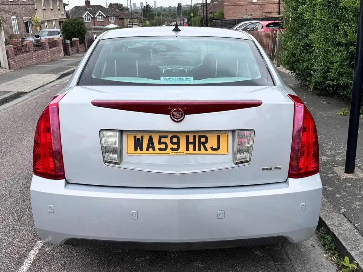 2009-cadillac-bls-20-elegance-175ps-saloon-4d-auto-big-7