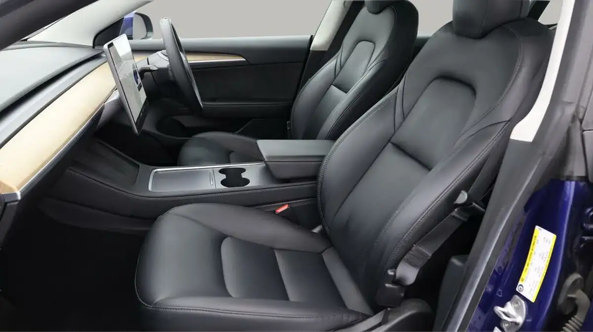 2021-tesla-model-3-e-long-range-awd-big-13