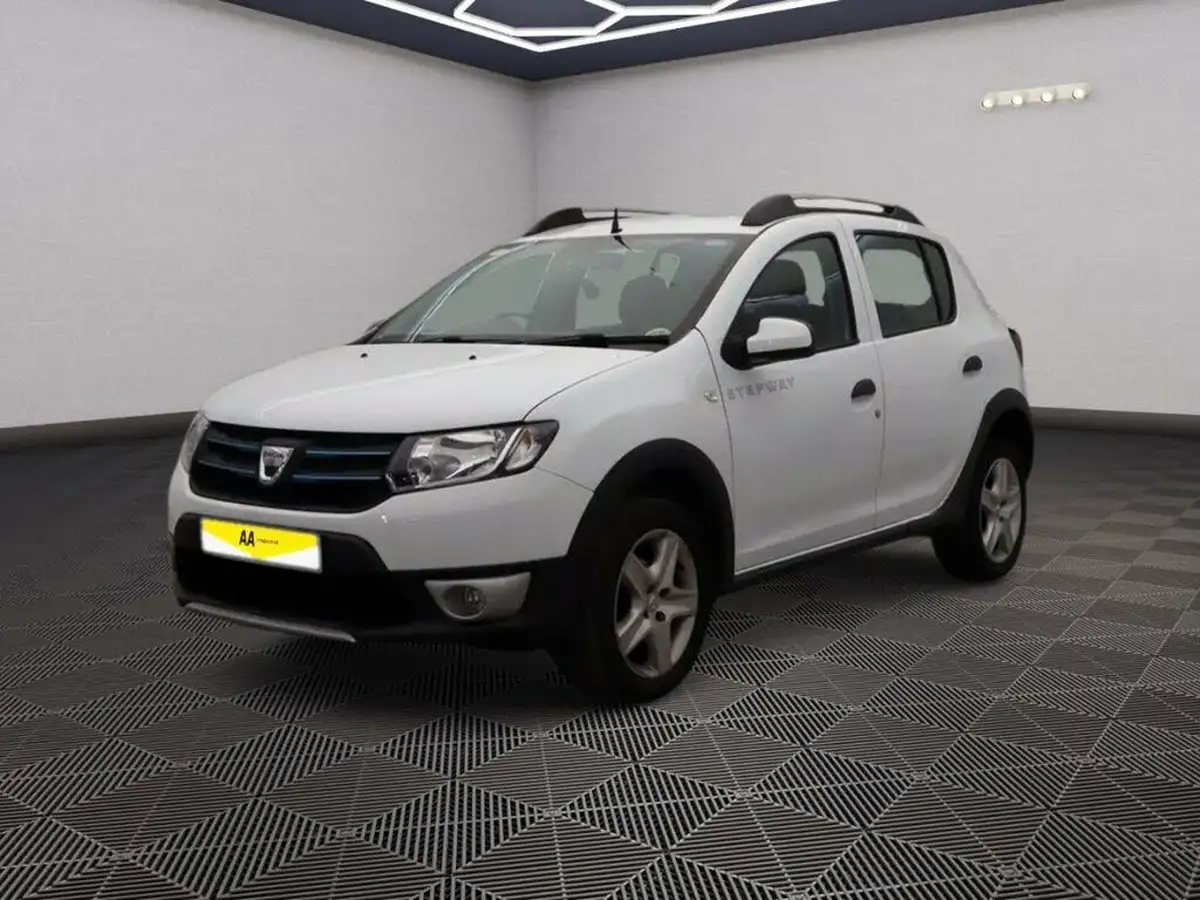 2016-dacia-sandero-stepway-15dci-laureate-big-1