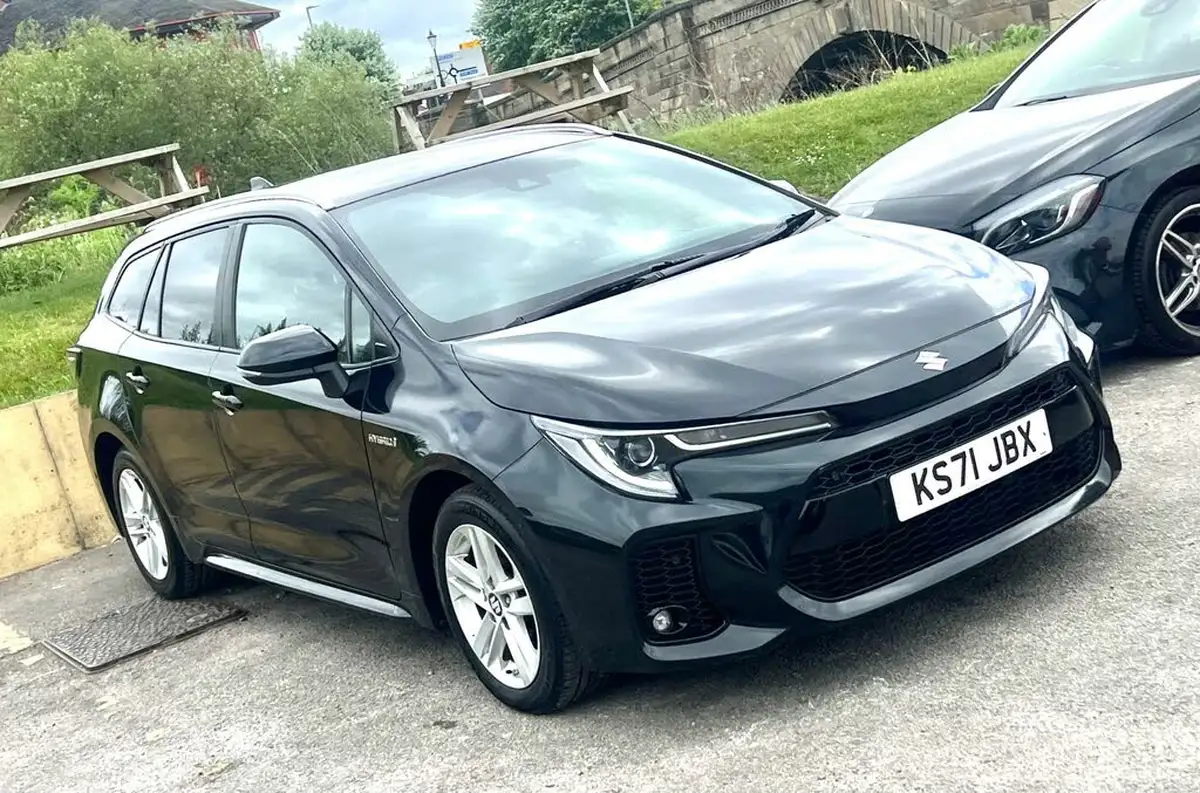 2022-suzuki-swace-18-sz5-big-21