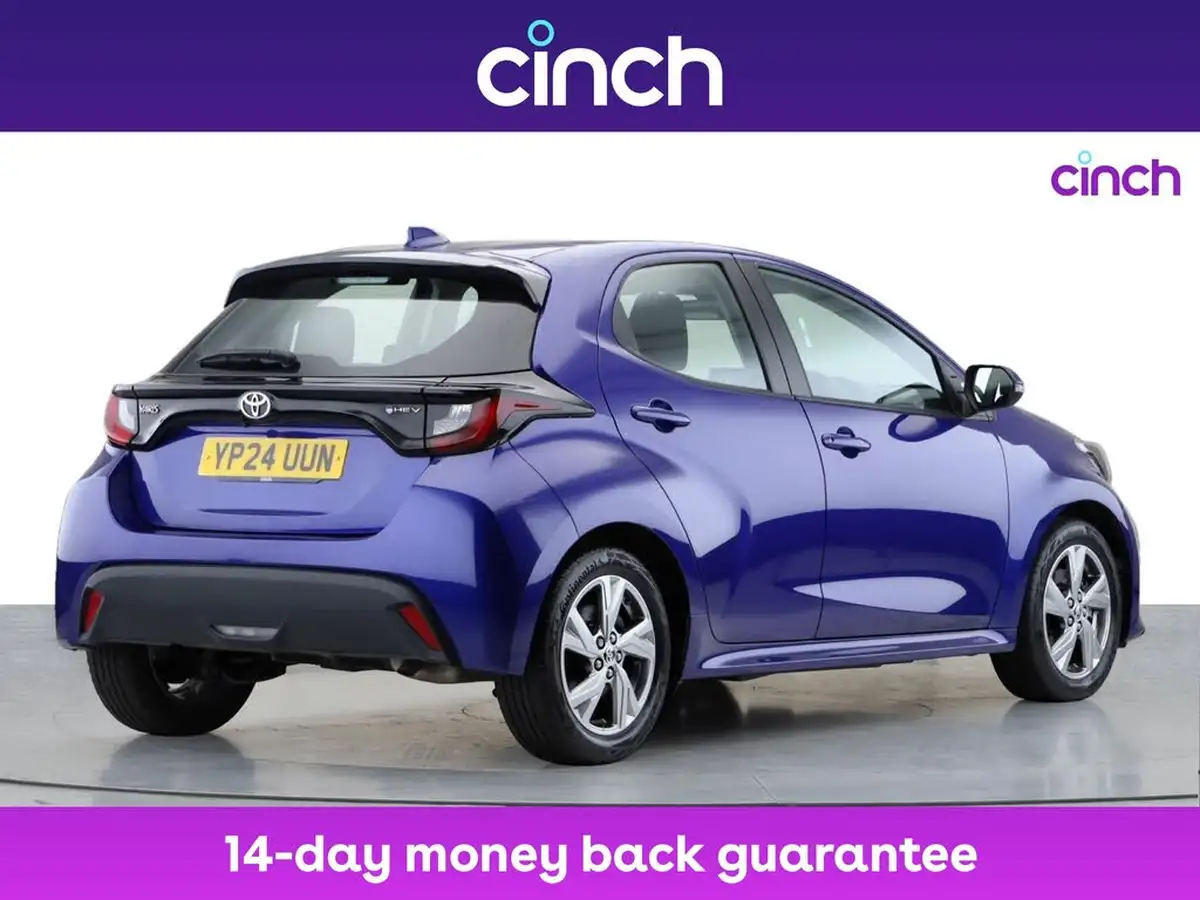 2024-toyota-yaris-15-vvt-i-icon-big-6