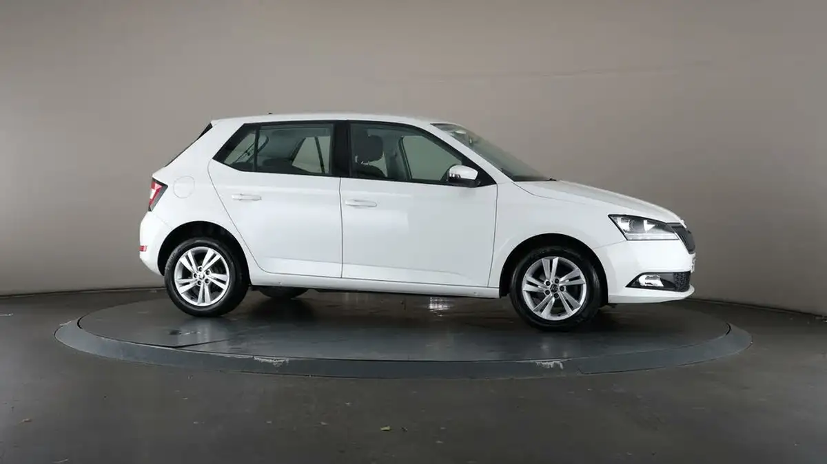 2020-skoda-fabia-10-mpi-se-60ps-hatchback-big-56
