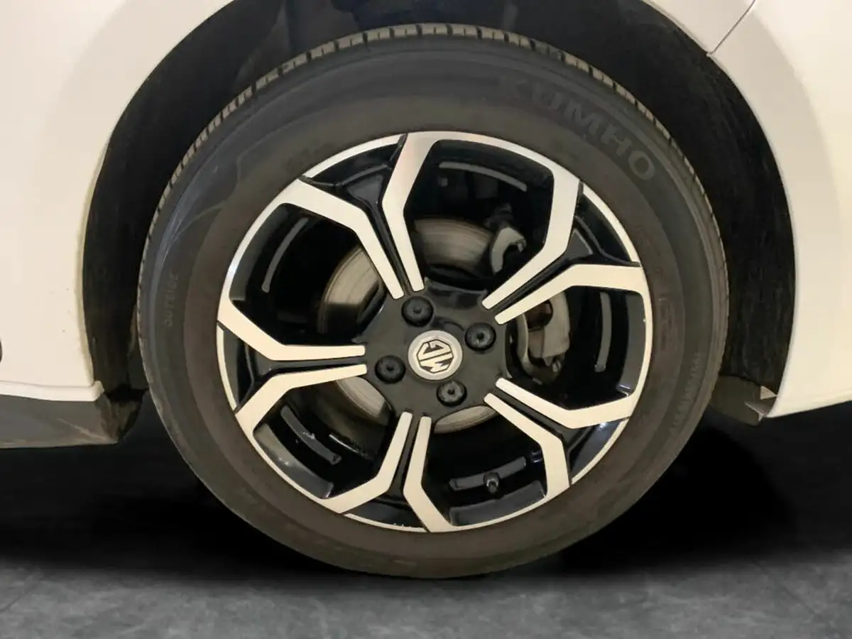 2023-mg-mg3-15-vti-tech-exclusive-nav-big-28