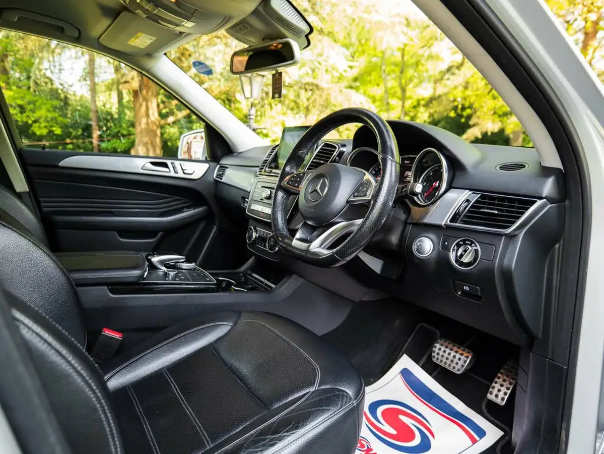 2016-mercedes-benz-gle-class-21d-gle250d-amg-line-big-9