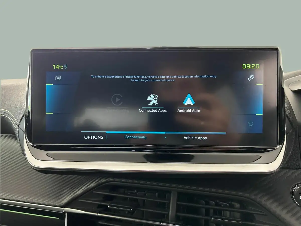 2022-peugeot-2008-suv-e-gt-premium-big-16