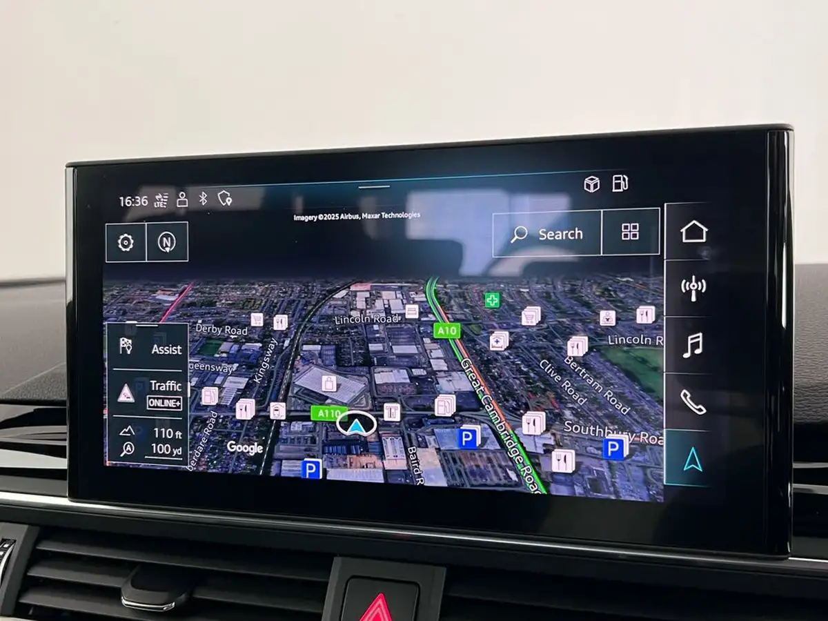 2022-audi-a4-20-35-tfsi-s-line-tronic-big-32