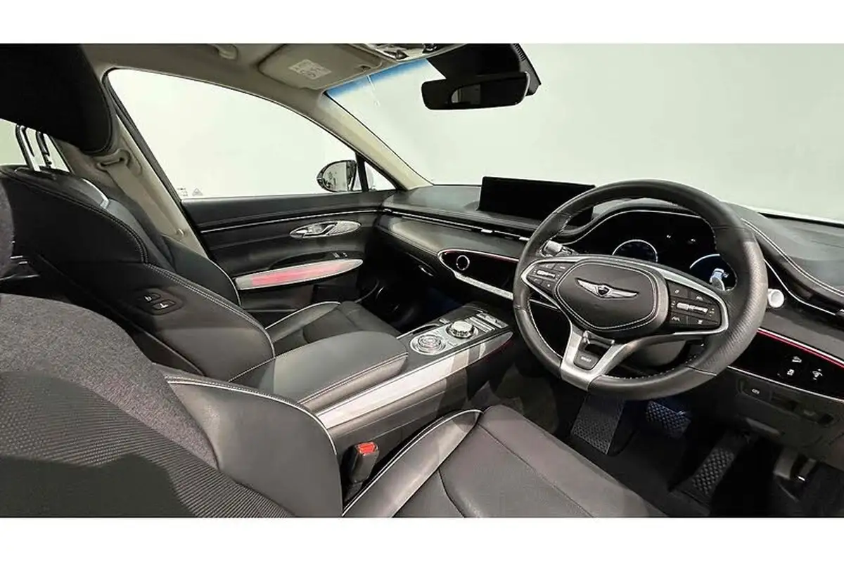 2023-genesis-gv70-e-sport-line-big-29