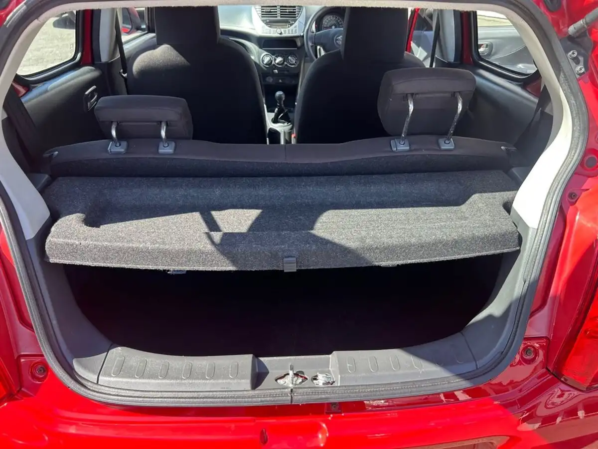 2014-suzuki-alto-10-sz-big-18