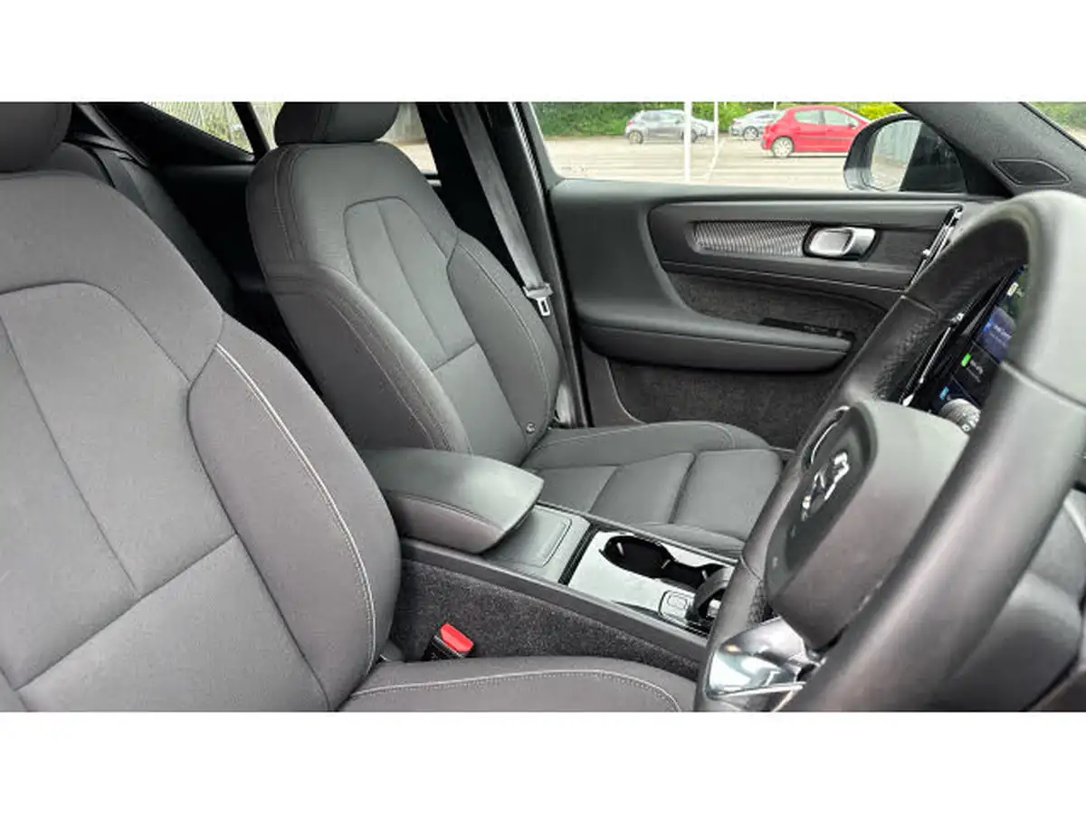 2022-volvo-xc40-e-recharge-plus-228bhp-big-8