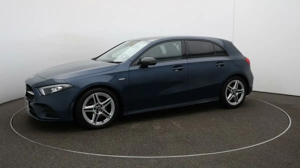 2022-mercedes-benz-a-class-13-a180-amg-line-executive-edition-hatchback-5d-7g-dct-big-67