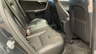 2017-volvo-xc60-20td-d4-se-geartronic-small-9