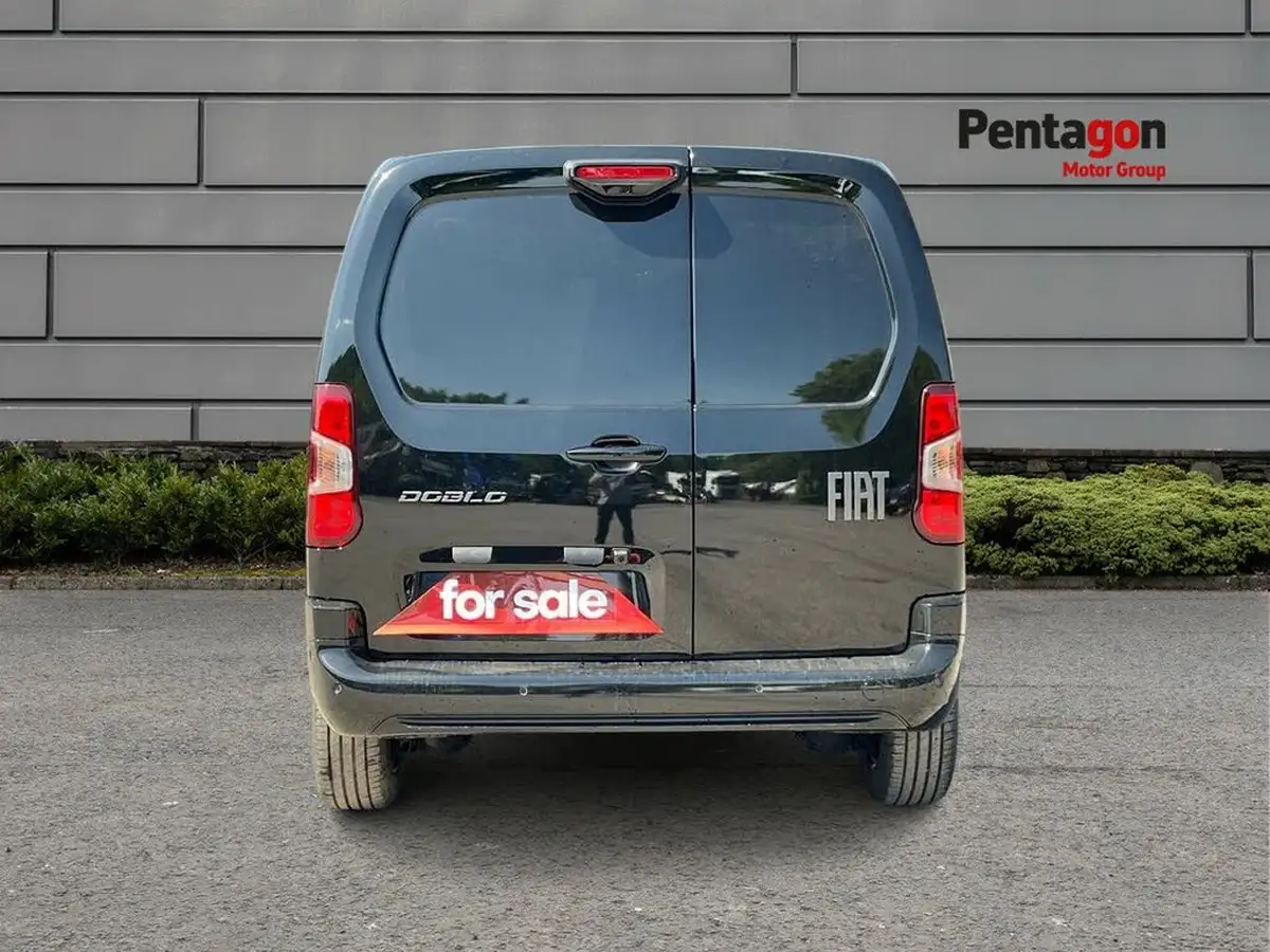 2025-fiat-doblo-big-16