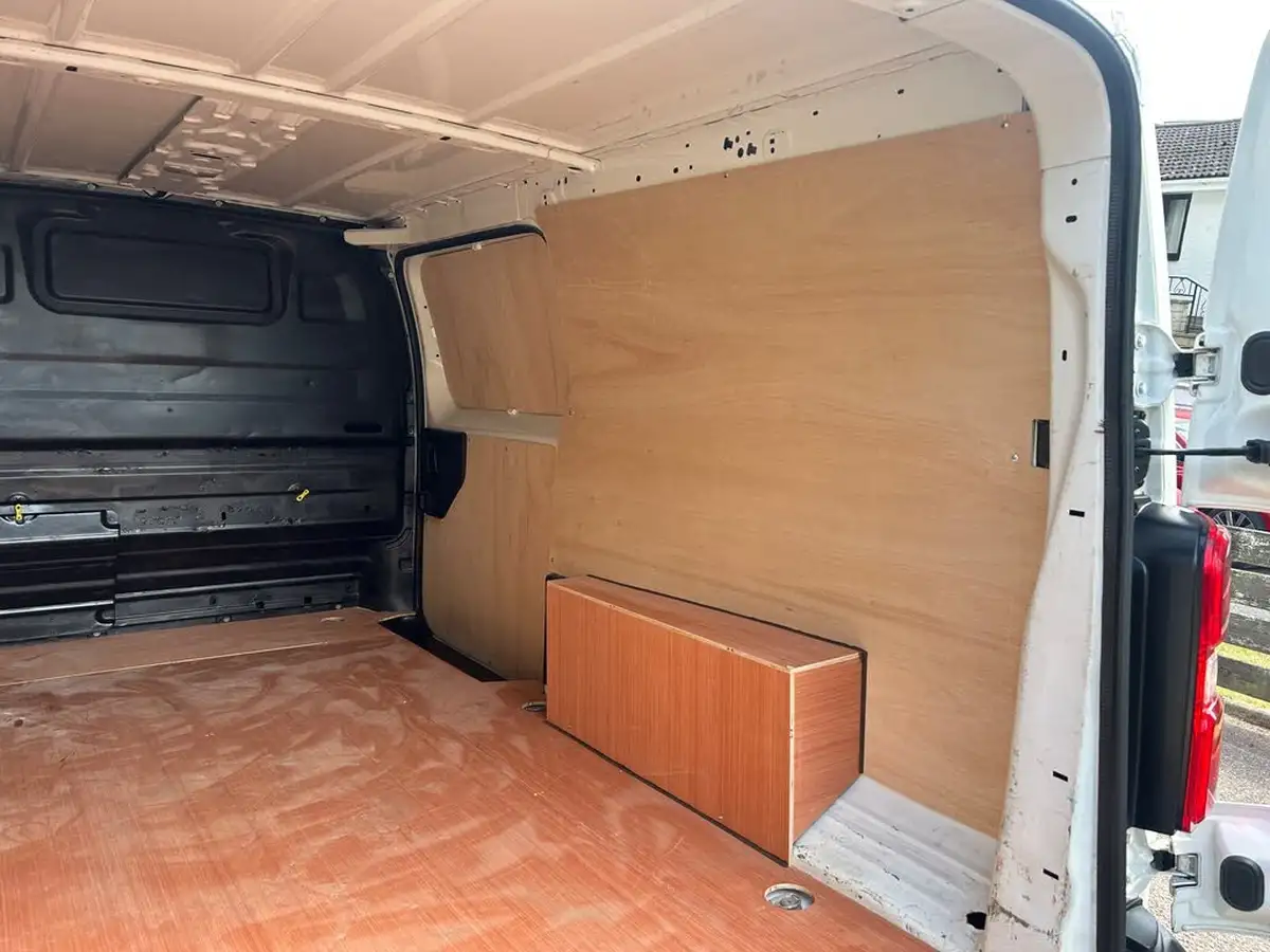2020-citroen-dispatch-15bluehdi-enterprise-xl-1000-100pseu6dt-e-big-21
