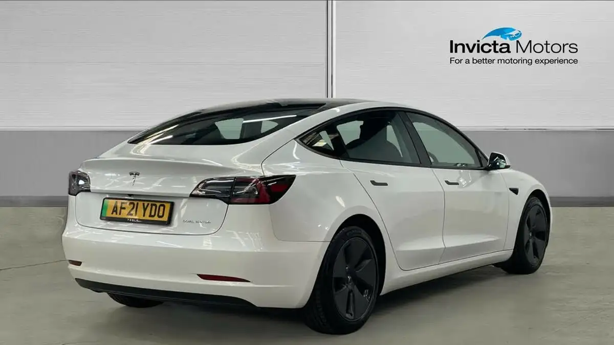 2021-tesla-model-3-e-long-range-4x4-big-2