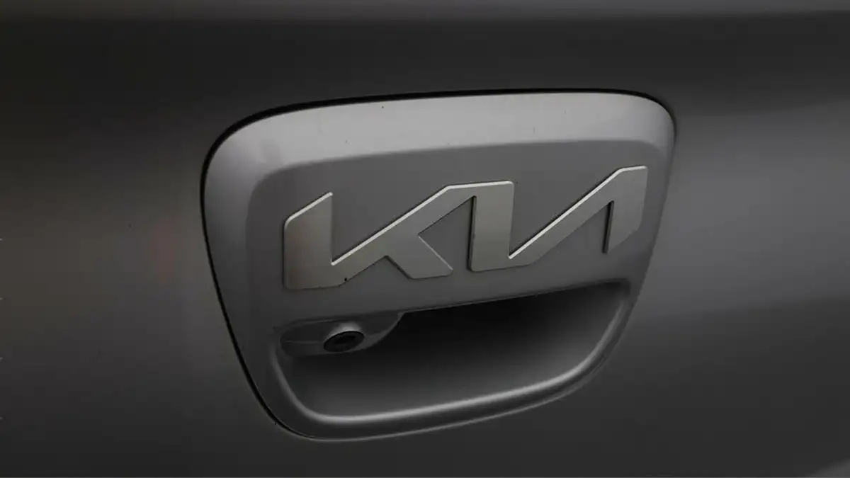 2022-kia-rio-10-t-gdi-3-big-20