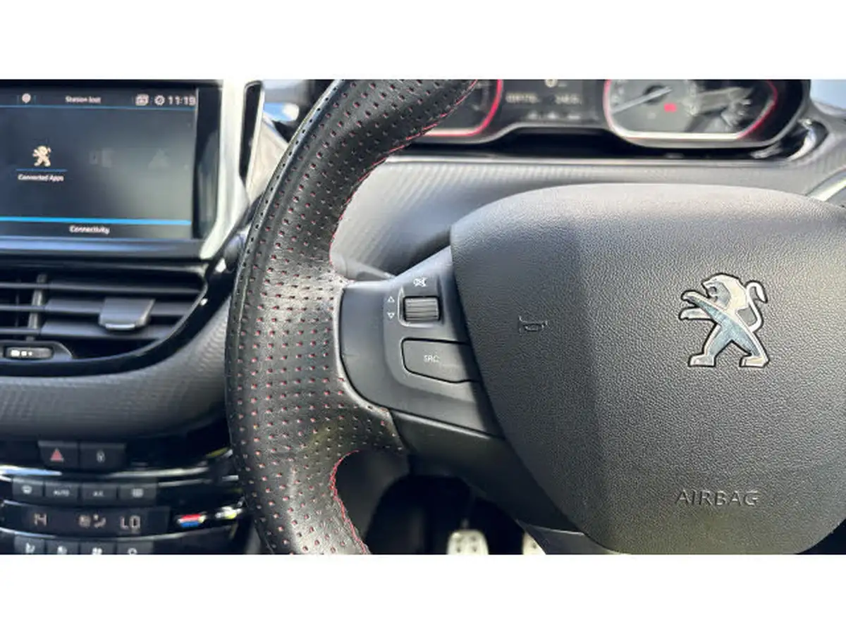 2019-peugeot-2008-suv-12-puretech-gt-line-130bhp-big-50