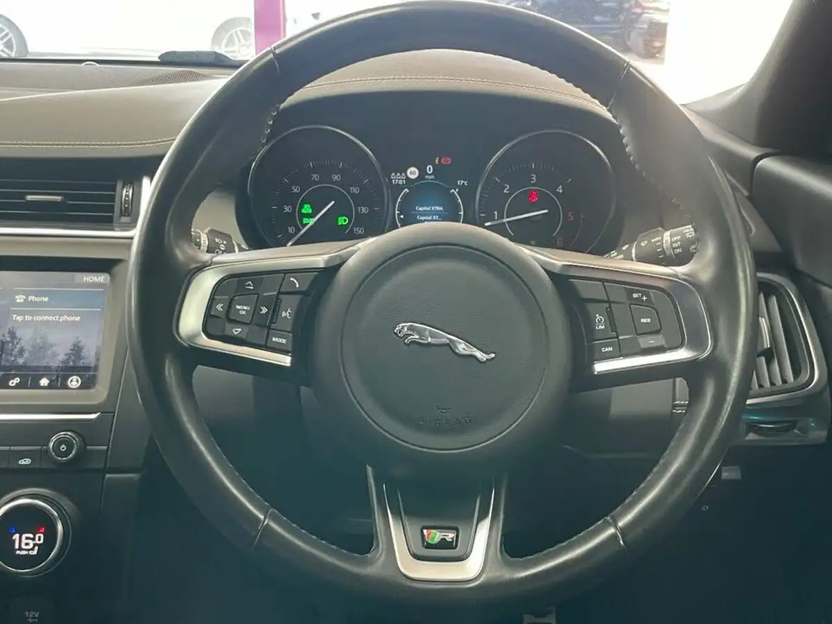 2019-jaguar-e-pace-20-i4d-r-dynamic-se-150ps-big-32