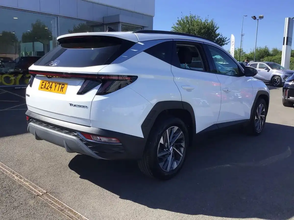 2024-hyundai-tucson-16-t-gdi-premium-150ps-big-20